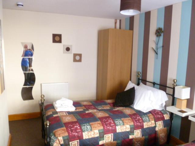 Belle Vue Hotel Llanwrtyd Wells Room photo